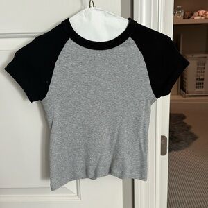 Brandy Melville baby ringer tee black and grey